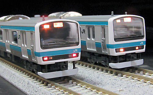 マイクロエースはどうだろう？ E231系 と、211系: Pの小屋Blog日記